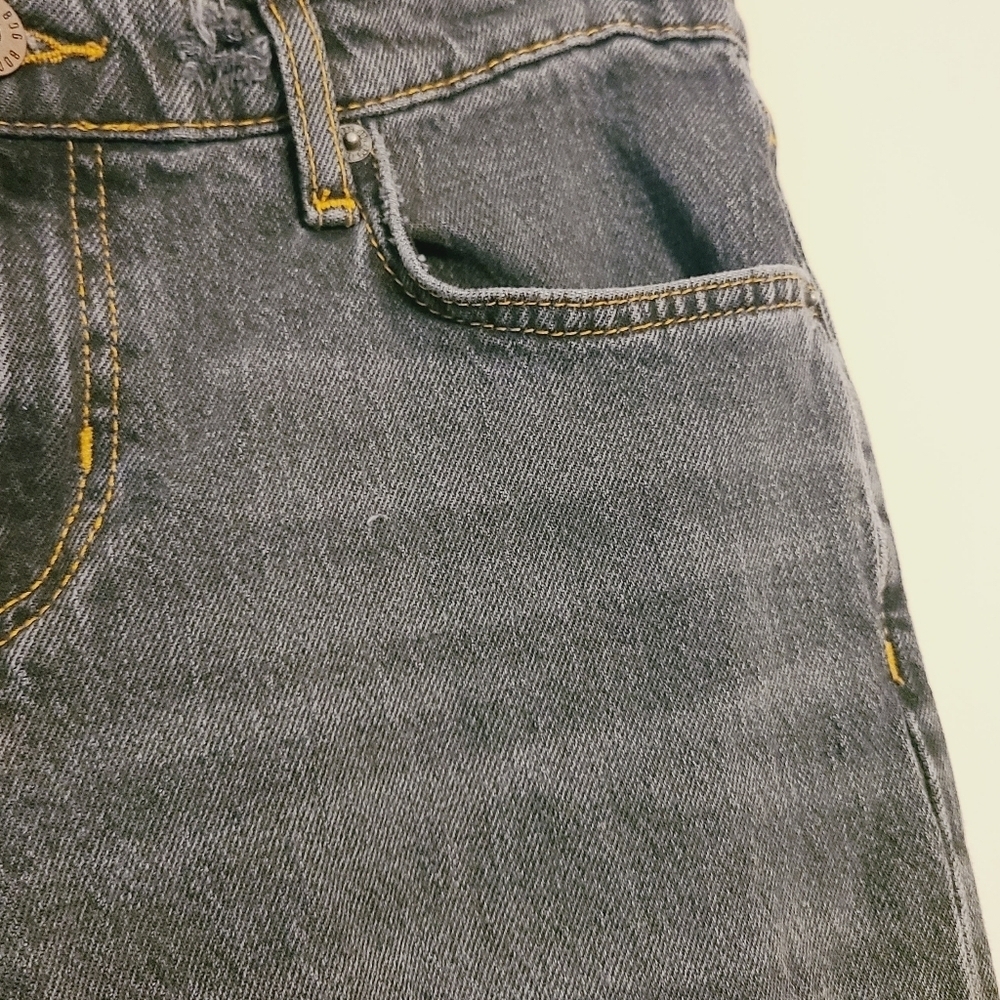 Urban Outfitters BDG | Women's Black/Dark Blue Flared Jeans (Size 28) - Picture 7 of 15